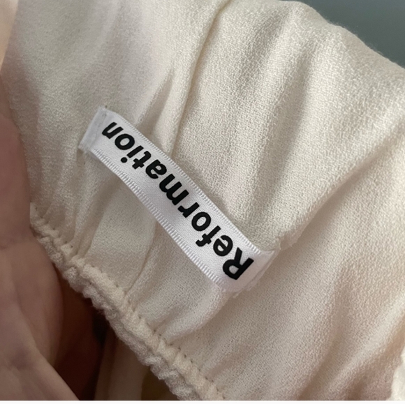 New Reformation Top Plath Cream Puff Sleeve Crepe Size XSmall Puff Sleeve Blouse - Picture 5 of 5